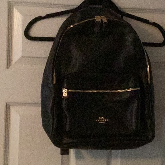 BNWOT Coach Court Medium Backpack Pebbled LeatherBlack - Picture 2 of 2